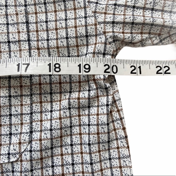 Kang Xin Men’s Polo Shirt - Picture 5 of 6